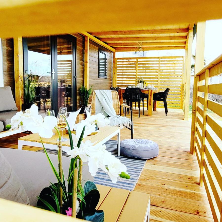 Mobilehome Elena Premium With Pool, Istria Banjole Dış mekan fotoğraf