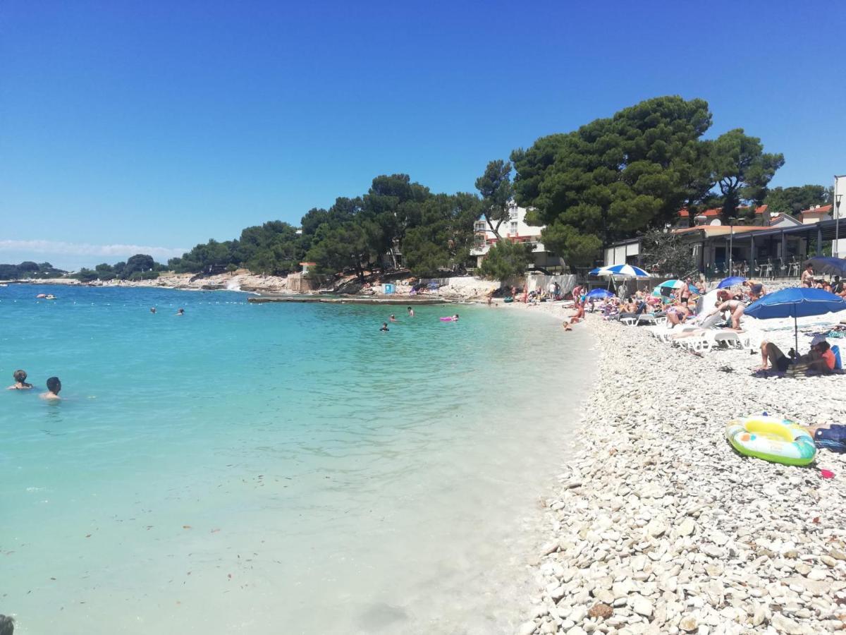 Mobilehome Elena Premium With Pool, Istria Banjole Dış mekan fotoğraf