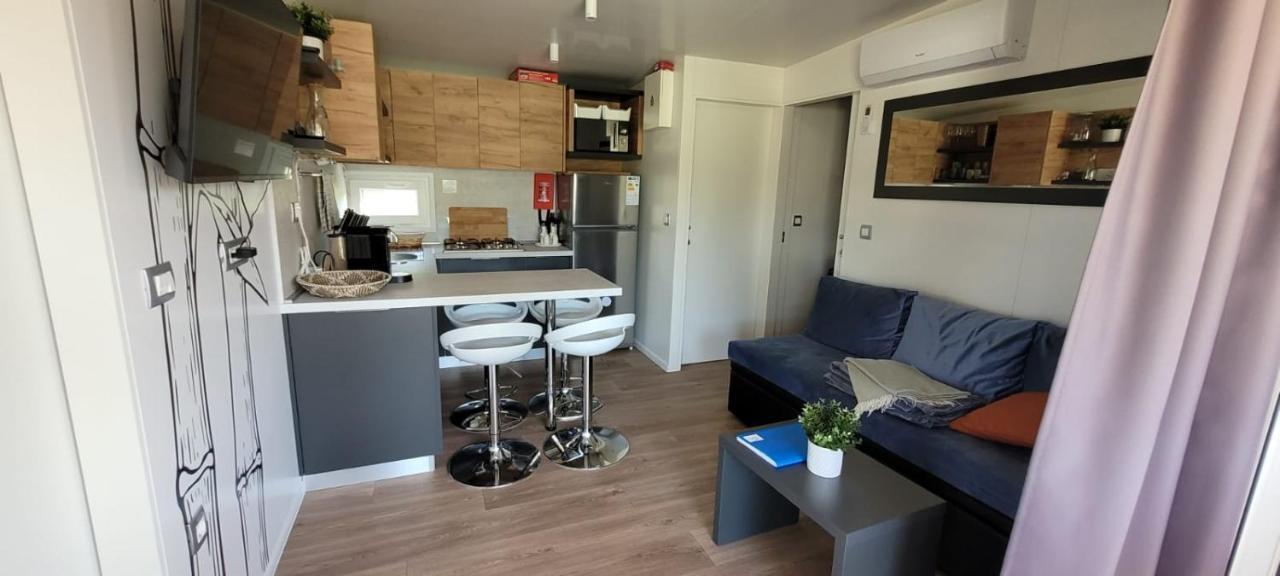 Mobilehome Elena Premium With Pool, Istria Banjole Dış mekan fotoğraf